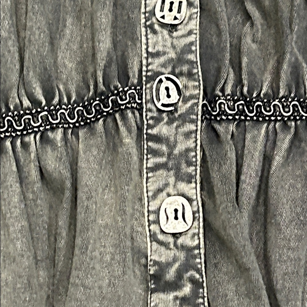 Parsley & Sage Charcoal Button-Up Shirt - Picture 4 of 14